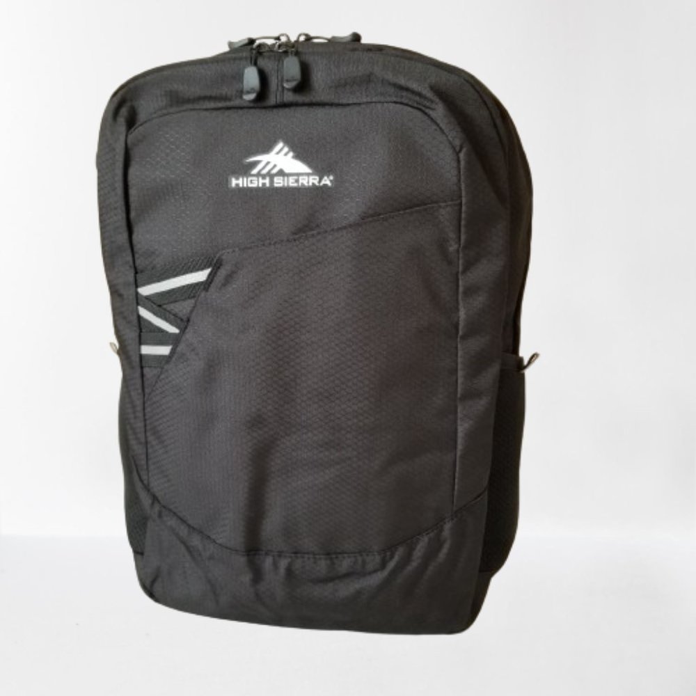 NWT! High Sierra Backpack with Laptop Divider/Bottle Pockets/Padded Back